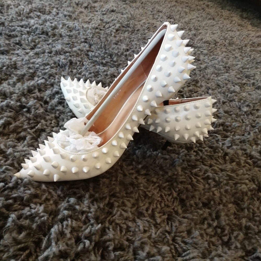 vassallo high heels